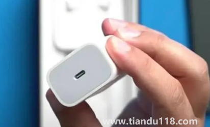 蘋(píng)果14充電器多少錢(qián)（蘋(píng)果14充電器要自己買嗎）